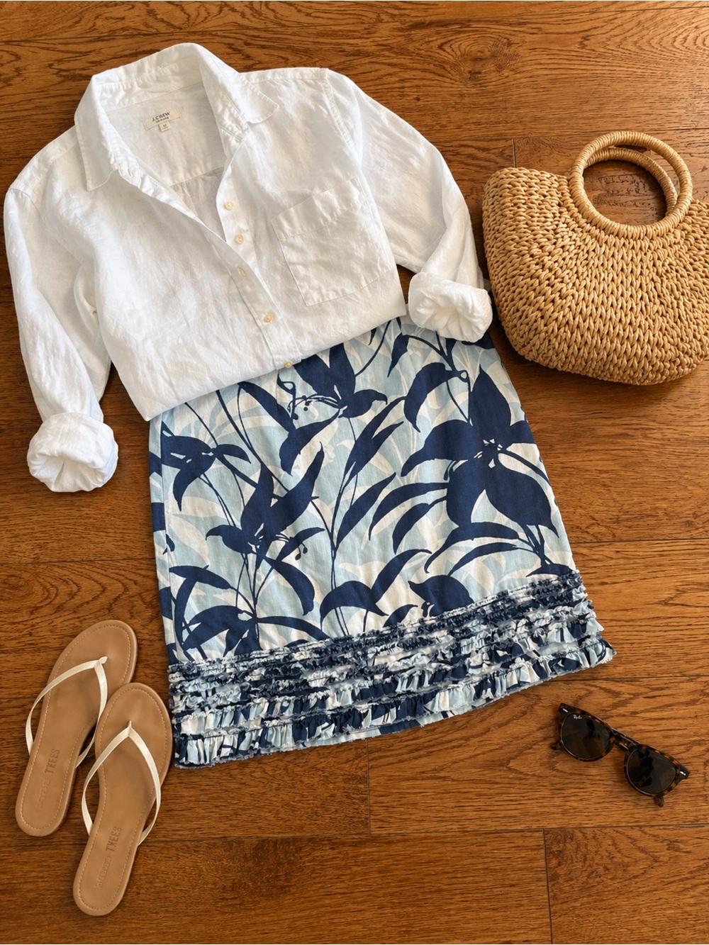 Tommy Bahama Linen Skirt Blue White Floral Ruffle Hem Coastal Resort Size 4
